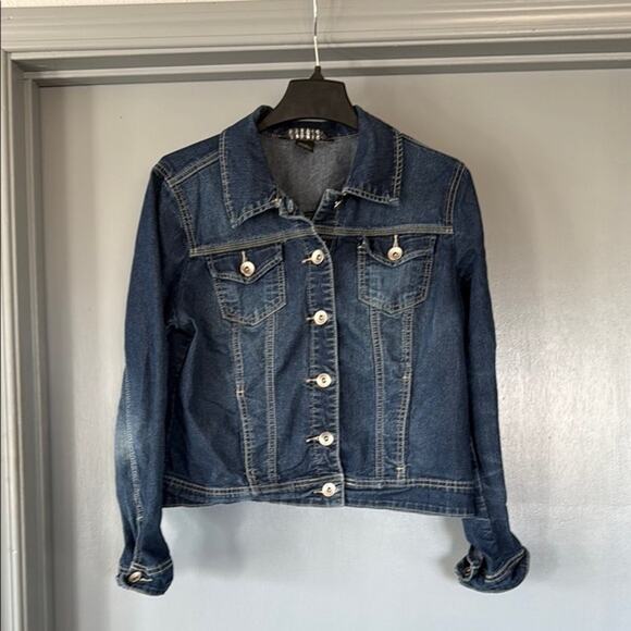 Baccini Women's Dark Wash Denim Jacket Button Front Long Sleeves sz Large - Picture 1 of 5